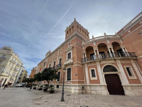 The photos of "valencia old town" private bike tour