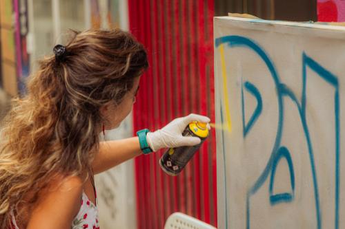 Taller de Grafiti de David de Limón y tour en bici de arte urbano