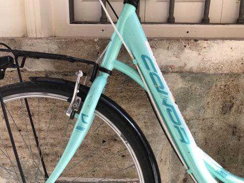 Les photos de location de vélo 26" longue durée