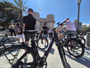 World Tourism Day 2026 in Valencia: Best Deals & Bike Tours