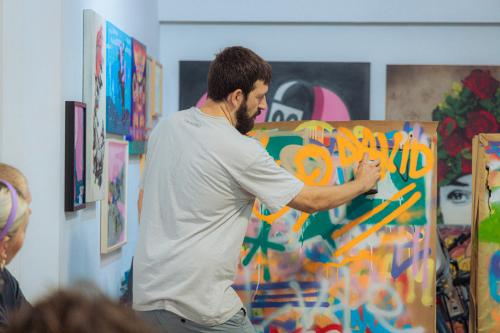 Taller de Grafiti de David de Limón y tour en bici de arte urbano
