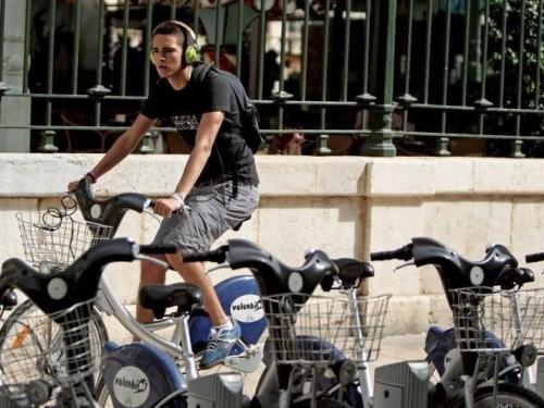 Valenbisi vs Local Bike Rentals in Valencia: What’s the Best Option?