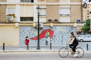 Couples Rediscover Valencia: A Creative Street Art Bike Tour