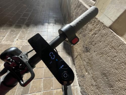 The photos of electric scooter xiaomi 