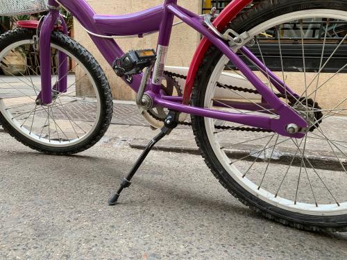 Les photos de vélo d'enfant d'occasion