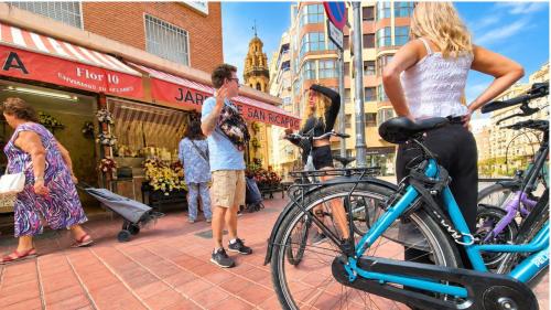 Coffee Lovers' Bike Tour