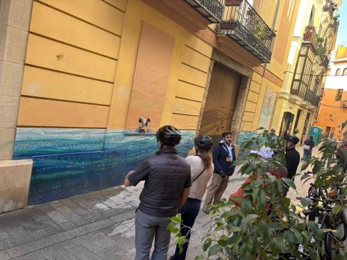 Valencia by Bike: Street Art & Tapas Tour from the Port