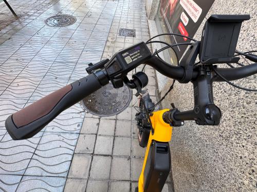 The photos of family cargo premium longtail e-bike