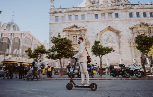 Alquiler de bicicletas y scooters eléctricos en Valencia