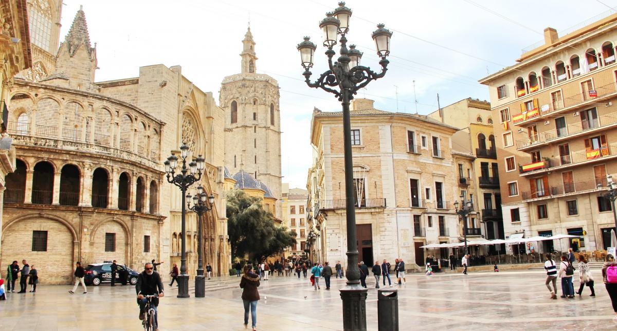 Valencia old town and cathedral 