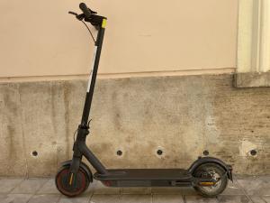 The electric scooter rental