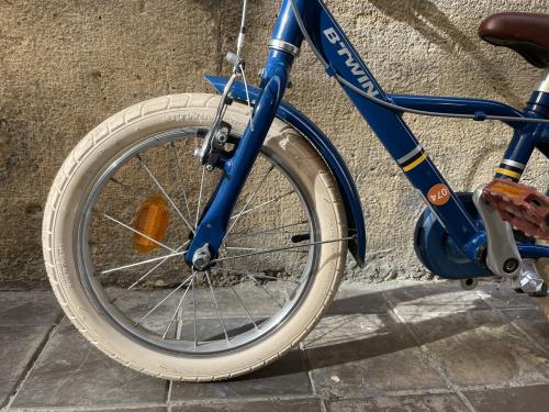 The photos of kids bike 